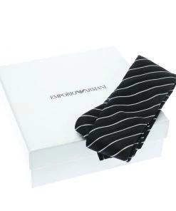 Emporio Armani Monochrome Striped Silk Jacquard Traditional Tie For Men -Emporio Armani sale luxury men emporio armani new accessories p178742 1552286849 005