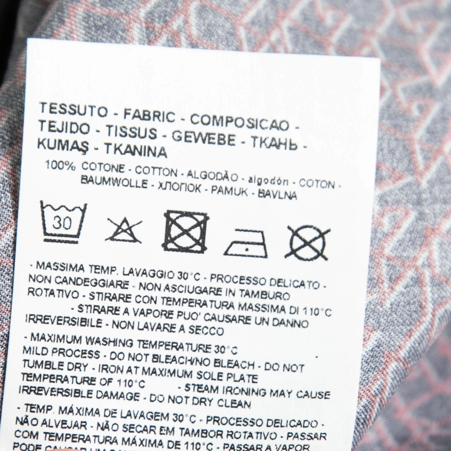 Emporio Armani Navy Blue & Red Logo Print Button Front Shirt S For Men 8 Emporio Armani Navy Blue & Red Logo Print Button Front Shirt S For Men - Image 6