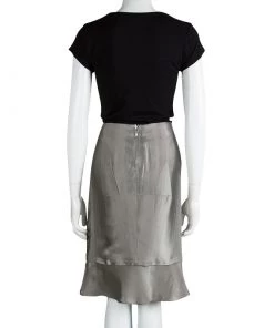Emporio Armani Grey Satin Gradation Effect Ruffled Bottom Skirt L For Women 10 Emporio Armani Grey Satin Gradation Effect Ruffled Bottom Skirt L For Women -Emporio Armani sale luxury women emporio armani new clothes p86992 0003