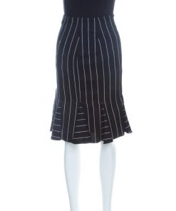 Emporio Armani Striped Monochrome Wool Godet Skirt M For Women 10 Emporio Armani Striped Monochrome Wool Godet Skirt M For Women -Emporio Armani sale luxury women emporio armani used clothes p141982 0003