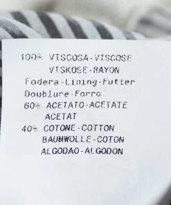 Emporio Armani Cream Knit Pocketed Button Front Jacket S For Women 11 Emporio Armani Cream Knit Pocketed Button Front Jacket S For Women -Emporio Armani sale luxury women emporio armani used clothes p666988 003