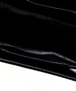 Emporio Armani Black Saffiano Leather Shoulder Bag For Women -Emporio Armani sale luxury women emporio armani used handbags p184535 003