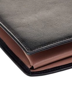 Emporio Armani Black Smooth Leather Clutch For Women -Emporio Armani sale luxury women emporio armani used handbags p586797 010