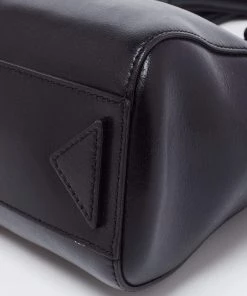 Emporio Armani Black Leather Logo Satchel For Women 25 Emporio Armani Black Leather Logo Satchel For Women -Emporio Armani sale luxury women emporio armani used handbags p661484 004