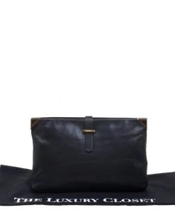 Emporio Armani Black Leather Clutch For Women -Emporio Armani sale luxury women emporio armani used handbags p98147 009