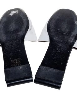 Emporio Armani White Leather Embossed Logo Flat Mule Sandals Size 38 For Women -Emporio Armani sale luxury women emporio armani used shoes p580170 001