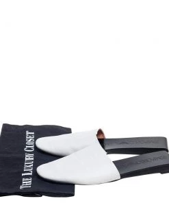 Emporio Armani White Leather Embossed Logo Flat Mule Sandals Size 38 For Women -Emporio Armani sale luxury women emporio armani used shoes p580170 003